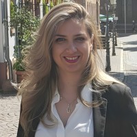  Dr. Afshan Samani